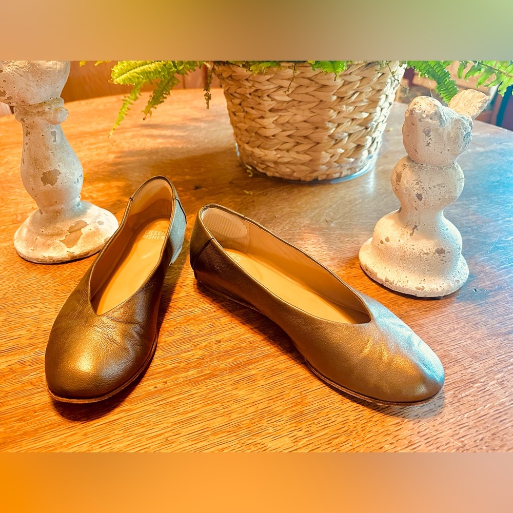 EILEEN FISHER Bronze Leather Slip On Ballet Flats Loafers 7.5 Hidden Wedge